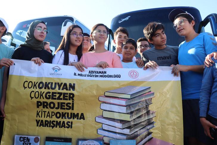 Adıyaman'da kitap okuma yarışmasında dereceye giren 200 öğrenci İstanbul'u gezecek G2