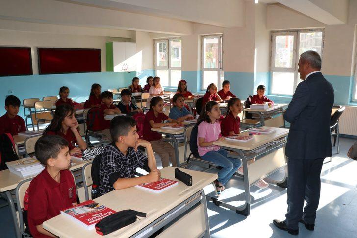 Van, Hakkari, Bitlis ve Muş'ta öğrenciler dersbaşı yaptı G2