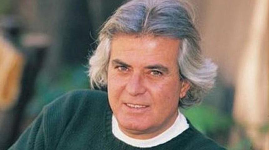 Tarık Akan Zincire Vuruldu Hapis Yattı Vatan Hainliğiyle Su&ccedil;landı Bakın Neler Yaşadı