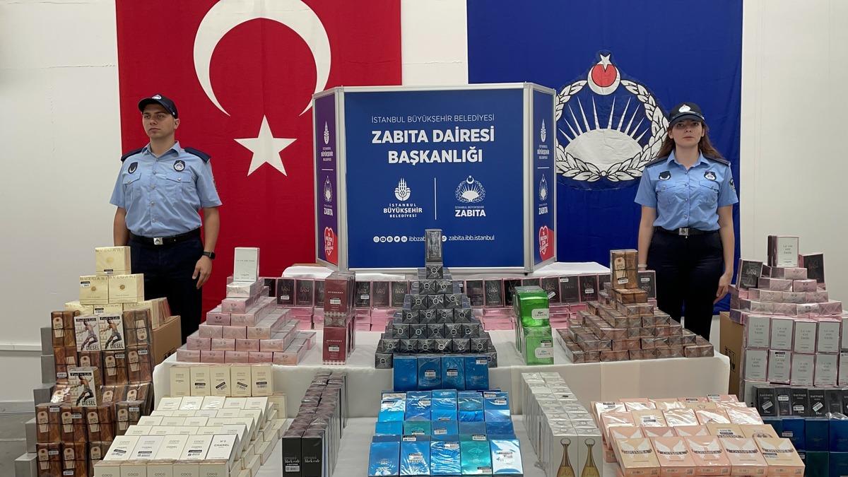 İstanbul'da zabıta ekiplerince 9 ayda 14 bin 215 şişe sahte parf&uuml;m ele ge&ccedil;irildi