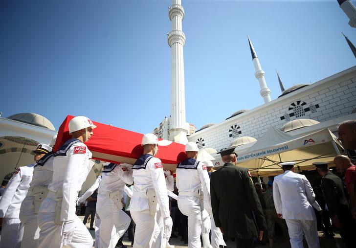 Şehit Uzman Çavuş Harun Yıldırım, Mersin'de son yolculuğuna uğurlandı G4