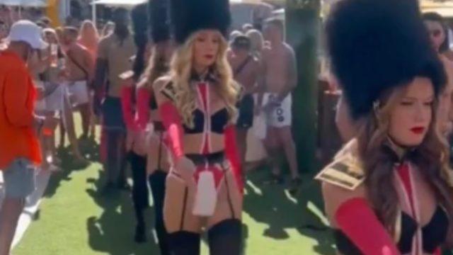 İngiltere Kraliçesi 2. Elizabeth’e sıradışı cenaze töreni! Wayne Lineker’ın İbiza’daki anma töreni sosyal medyayı salladı