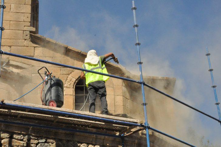 Isparta'daki Aya Baniya Kilisesi'nin restorasyonu sürüyor G3