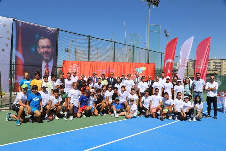 Van'da "Akdamar Cup Uluslararası Tenis Turnuvası" başladı G4