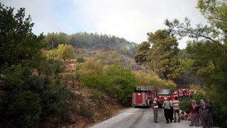 GÜNCELLEME - Alanya'da çıkan orman yangını kontrol altına alındı