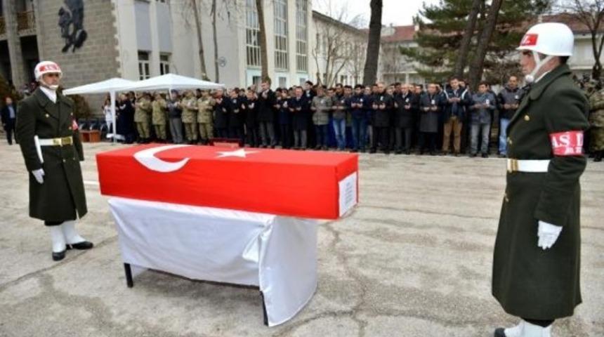 Sur’da şehit olan uzman çavuş memleketine uğurlandı