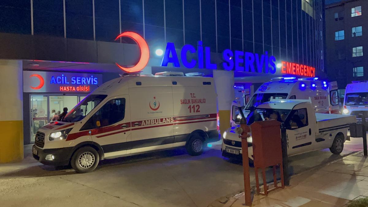 Erzincan'da karısını &ouml;ld&uuml;ren kişi polis merkezine giderek teslim oldu