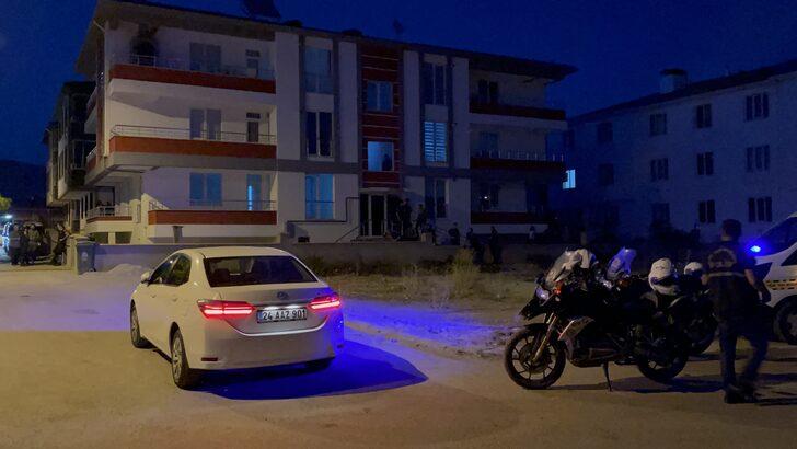 Erzincan'da karısını öldüren kişi polis merkezine giderek teslim oldu G2