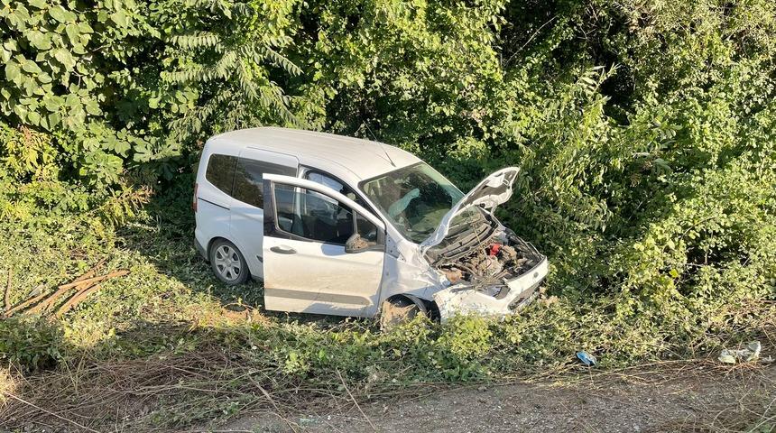 Samsun'da iki aracın çarpıştığı kazada 3 kişi yaralandı