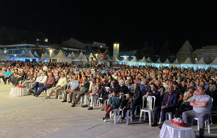Kırşehir'de Ahilik Haftası kutlamaları kapsamında halk konseri düzenlendi G4