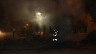 Iğdır'da sebze halinde çıkan yangın söndürüldü