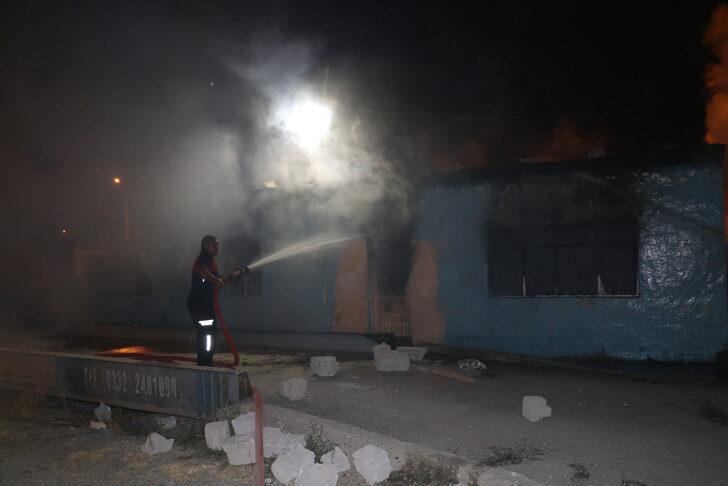 Iğdır'da sebze halinde çıkan yangın söndürüldü G2