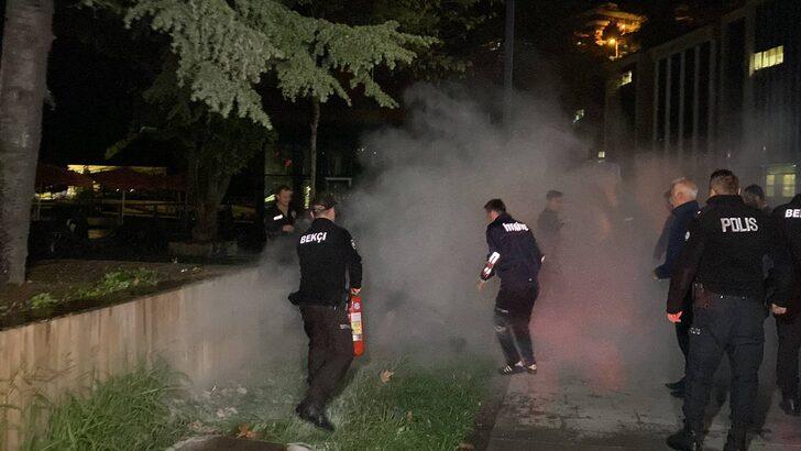 Ehliyetine el konulduğu iddiasıyla kendisini yakmak isteyen kişiye müdahale edildi G4