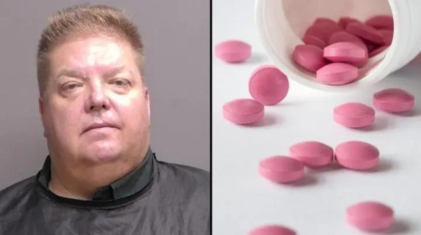 Bir yıl boyunca oğlunun ilaçlarını değiştirdi! Gerçekler ortaya çıkınca...