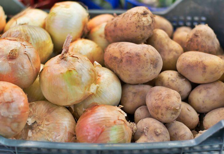 Yüzde 339 zamlanmıştı! Üreticiler duyurdu: Sofralara ucuz patates ve soğan geliyor