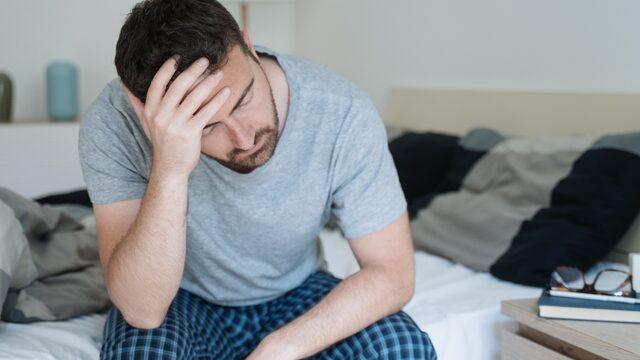 Bu belirti sadece sabahları görülüyor! Sinsice ilerleyen tiroid belirtilerini anlamak için dikkatli olun