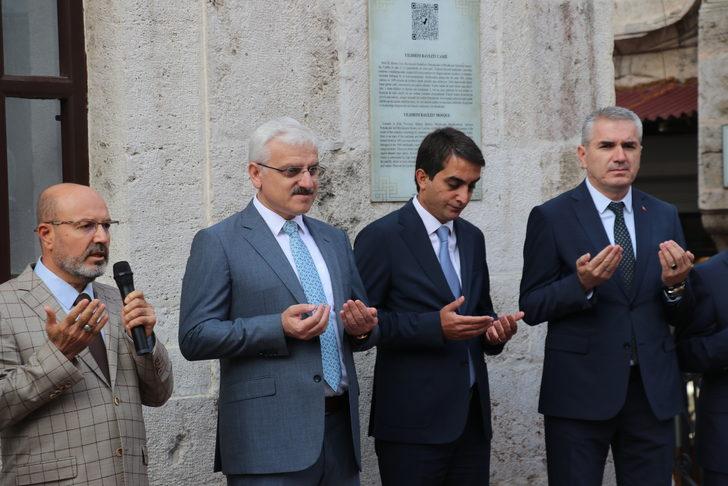 Bolu esnafı Ahilik Haftası kapsamında iş yerlerini duayla açtı G4