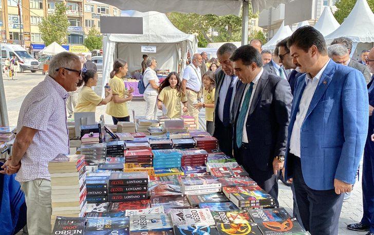 Kırşehir'de Ahi Kitap Fuarı açıldı G1