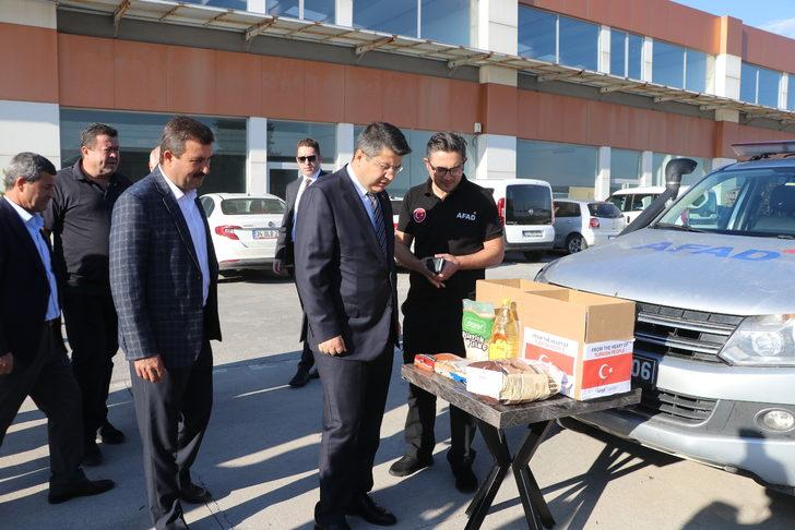 Trakya'dan Pakistan'daki sel bölgesine gıda malzemesi gönderildi G3