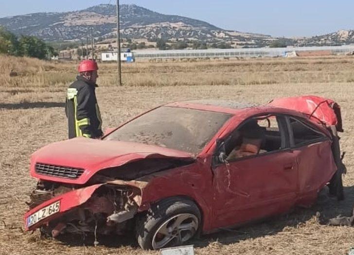 GÜNCELLEME - Denizli'de takla atan otomobildeki 2 kişi öldü, 1 kişi yaralandı G3