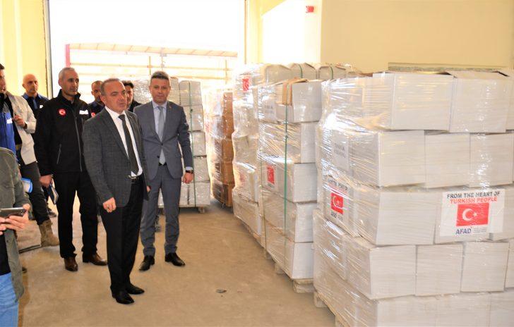 Ardahan'dan selden etkilenen Pakistan'a yardım tırı gönderildi G2