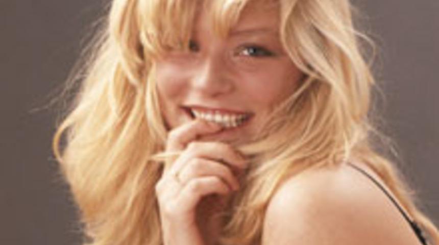 Utanga&ccedil; Kızın Mutluluk Rehberi