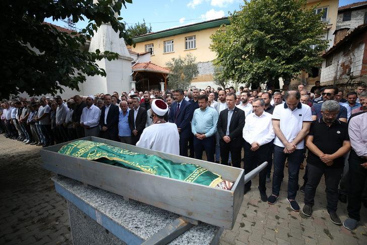 AK Partili Hamza Dağ'ın dedesi Balıkesir'de son yolculuğuna uğurlandı G1