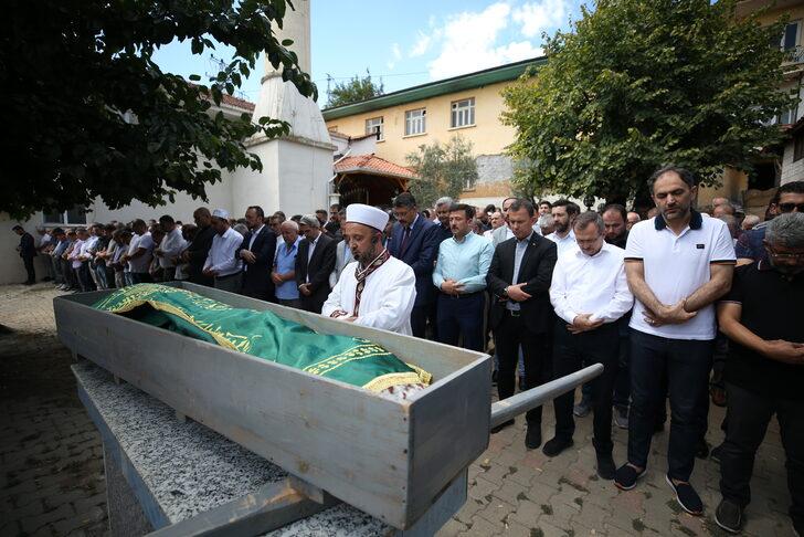 AK Partili Hamza Dağ'ın dedesi Balıkesir'de son yolculuğuna uğurlandı G2