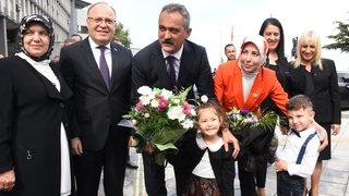 Milli Eğitim Bakanı Özer, Zonguldak'ta lise açılışına katıldı: