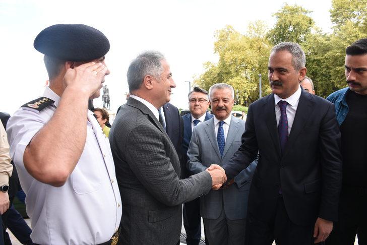 Milli Eğitim Bakanı Özer, Zonguldak'ta lise açılışına katıldı: G2