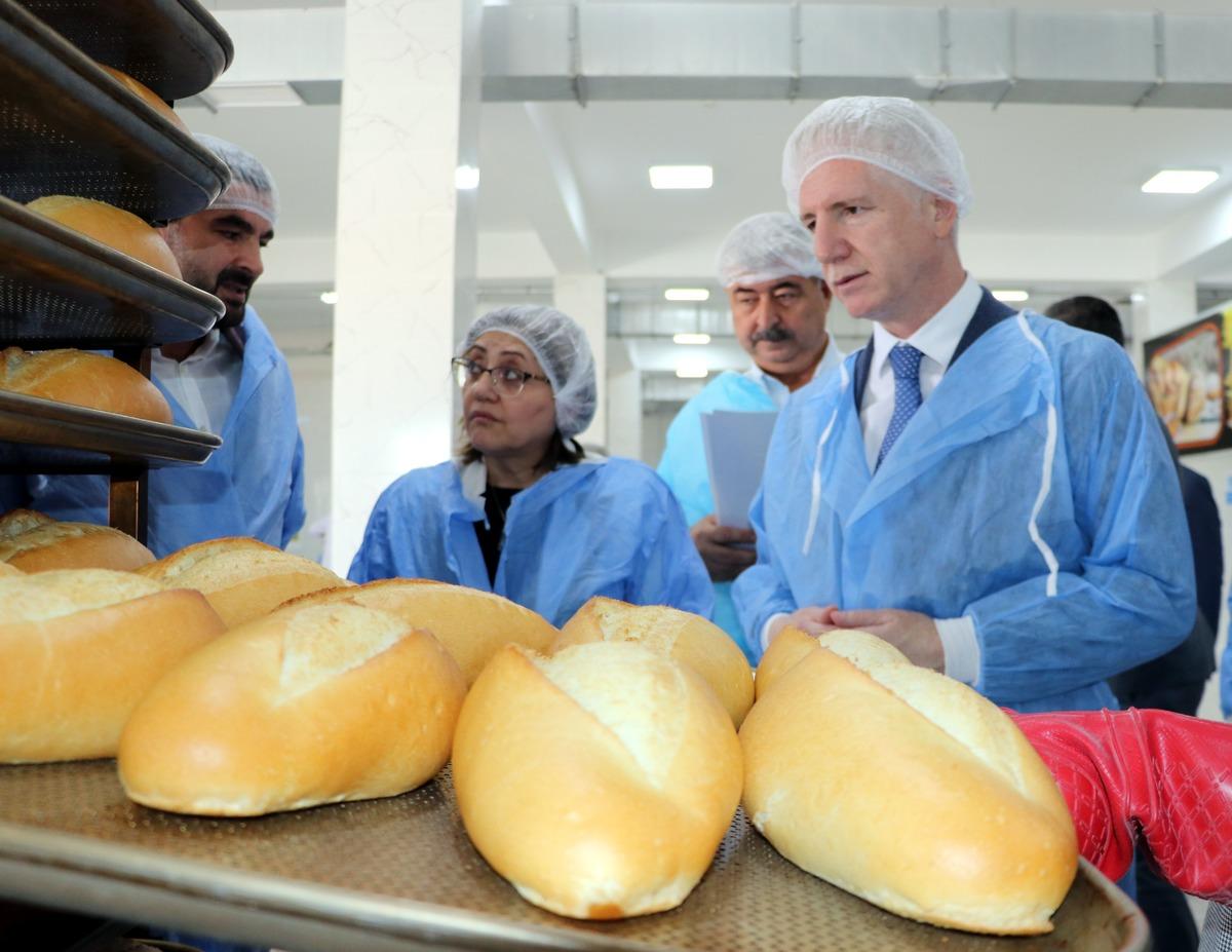 Gaziantep'te halk ekmek &uuml;retimi ve satışı başladı
