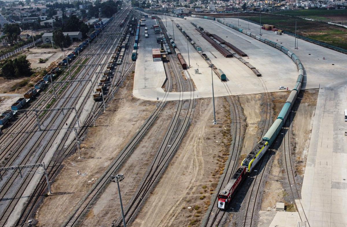 Pakistan'a yardım malzemesi taşıyan beşinci "İyilik Treni" t&ouml;renle uğurlandı