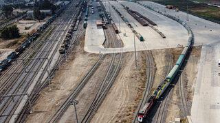 Pakistan'a yardım malzemesi taşıyan beşinci İyilik Treni törenle uğurlandı