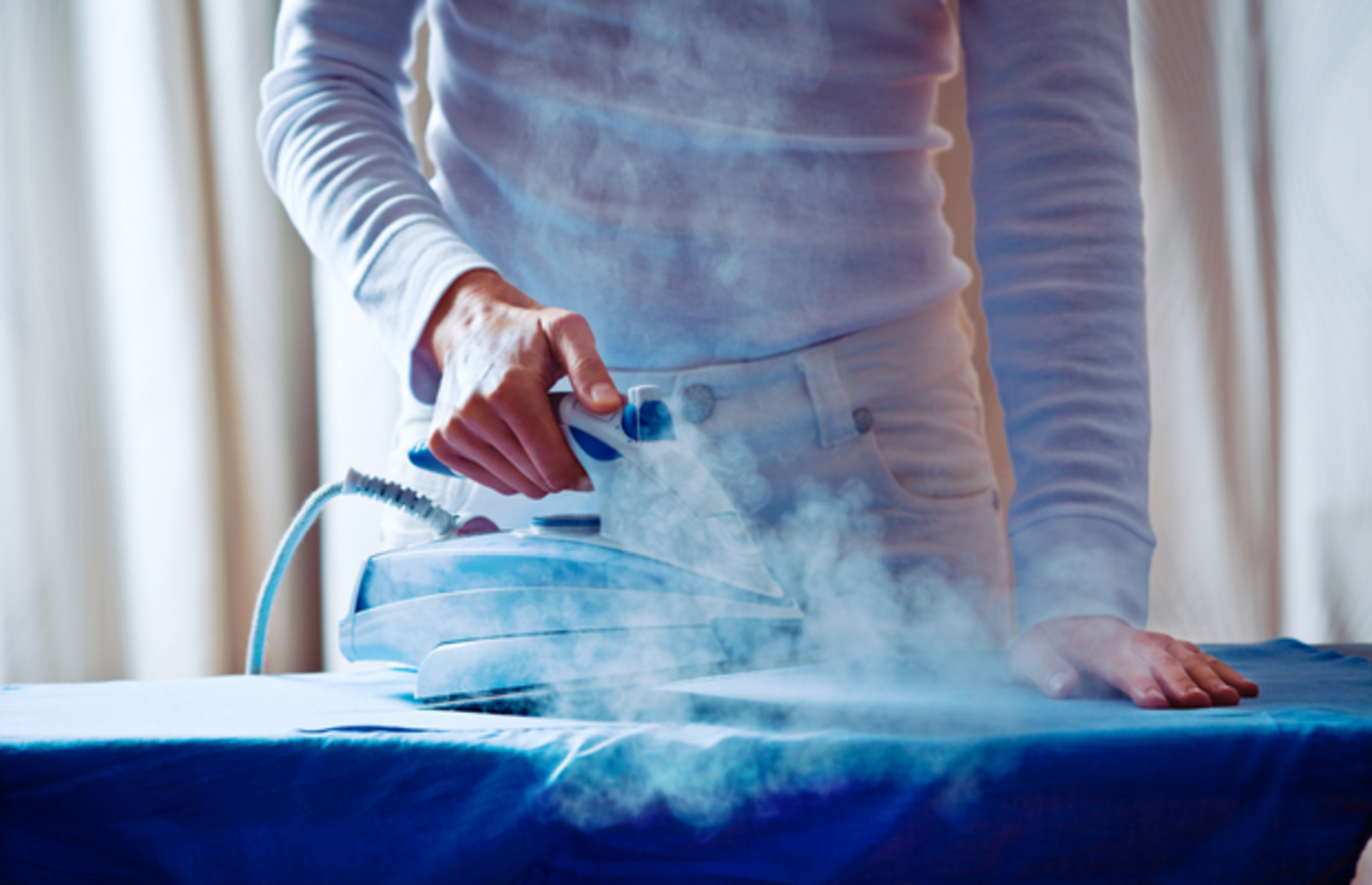 Philips'in çok beğenilen ve çok satılan ütü serisi Azur'un en iyi ve ucuz modelleri