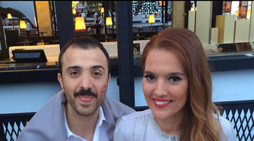 Kendilerinden Yaş&ccedil;a K&uuml;&ccedil;&uuml;klerle Birlikte Olan &Uuml;nl&uuml;ler