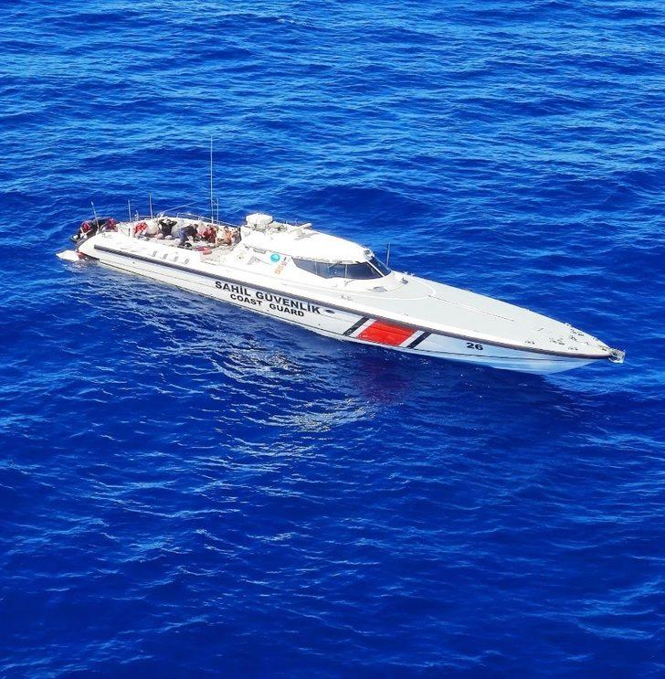 Muğla açıklarında Yunanistan unsurlarınca geri itilen 6 düzensiz göçmen hayatını kaybetti G3
