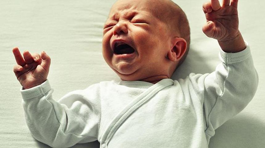 Ağlayan bebeği sakinleştirmenin en iyi yolu bulundu!