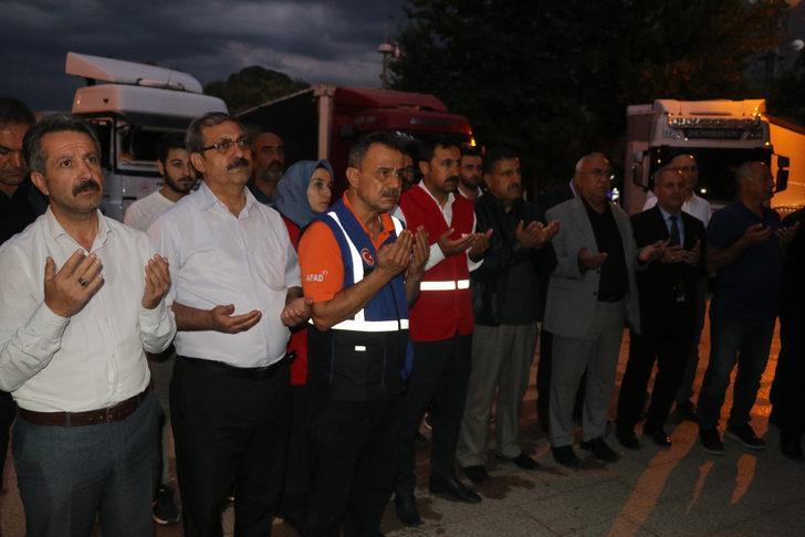 Erzincan'dan Pakistan'daki sel bölgesine 4 yardım tırı gönderildi G3