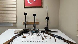 Adana'da tarihi eser niteliği taşıdığı değerlendirilen 73 obje ele geçirildi