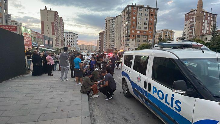 Kayseri'de 3 aracın karıştığı trafik kazasında 3 kişi yaralandı G2