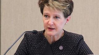 Avrupalı bakandan enerji krizine şaşırtan çözüm! Birlikte duş almalıyız