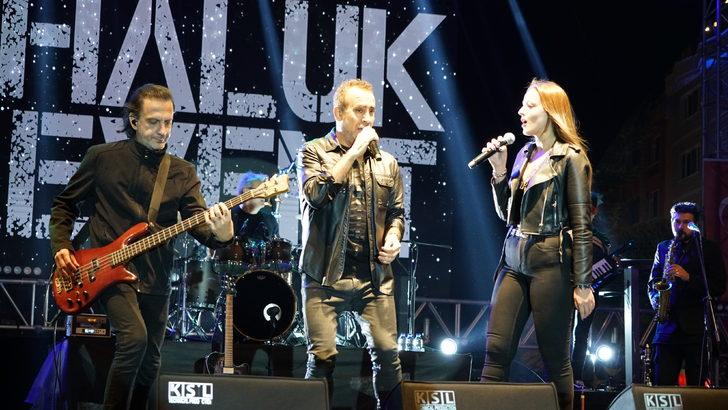 Haluk Levent, Sakarya Zaferi kutlamaları kapsamında Polatlı'da konser verdi G3