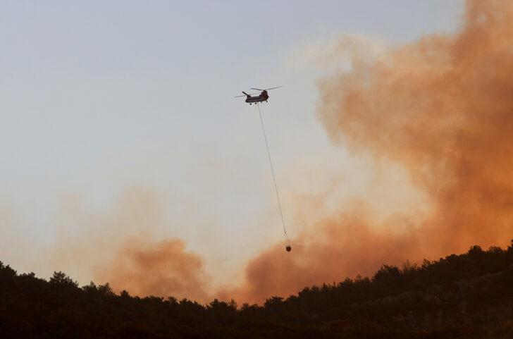GÜNCELLEME 2 - Muğla'da çıkan orman yangınına müdahale ediliyor G5