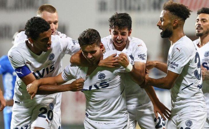 Napoli, Fenerbahçe'ye kafayı taktı! Maçı izlemek için İstanbul'a geliyorlar... G2