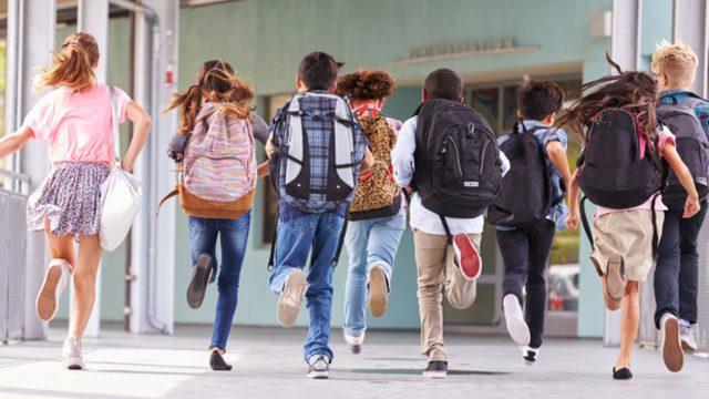 Yeni okul döneminde ihtiyacınız olacak Amazon üzerinde en çok satılan okul çantası modelleri