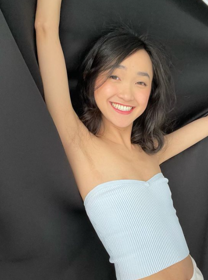 Göğüs ölçüleri nedeniyle eleştirilen sosyal medya fenomeni Clara Dao iç çamaşırı açıklamasıyla