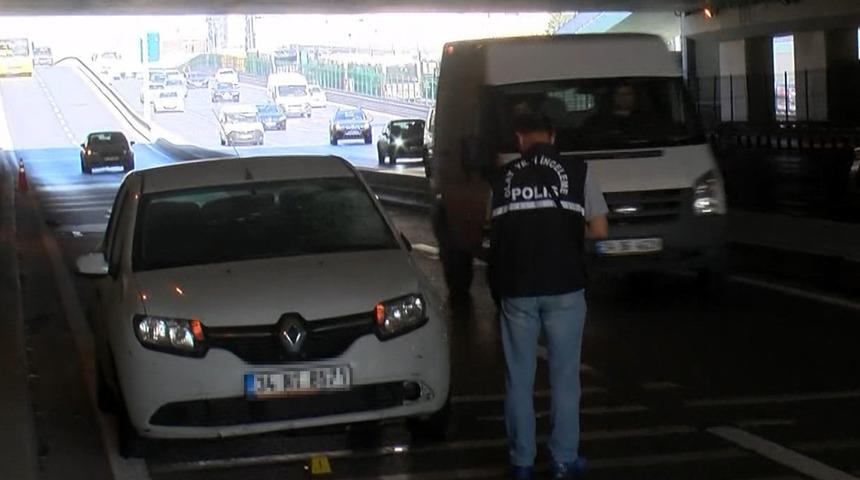 Beylikdüzü'nde çok ama çok acı ölüm! Araç altında 350 metre sürüklendi