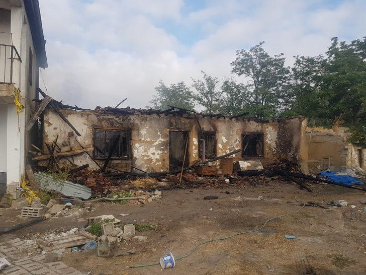 Yozgat'ta çıkan yangında müstakil ev kullanılamaz hale geldi G1