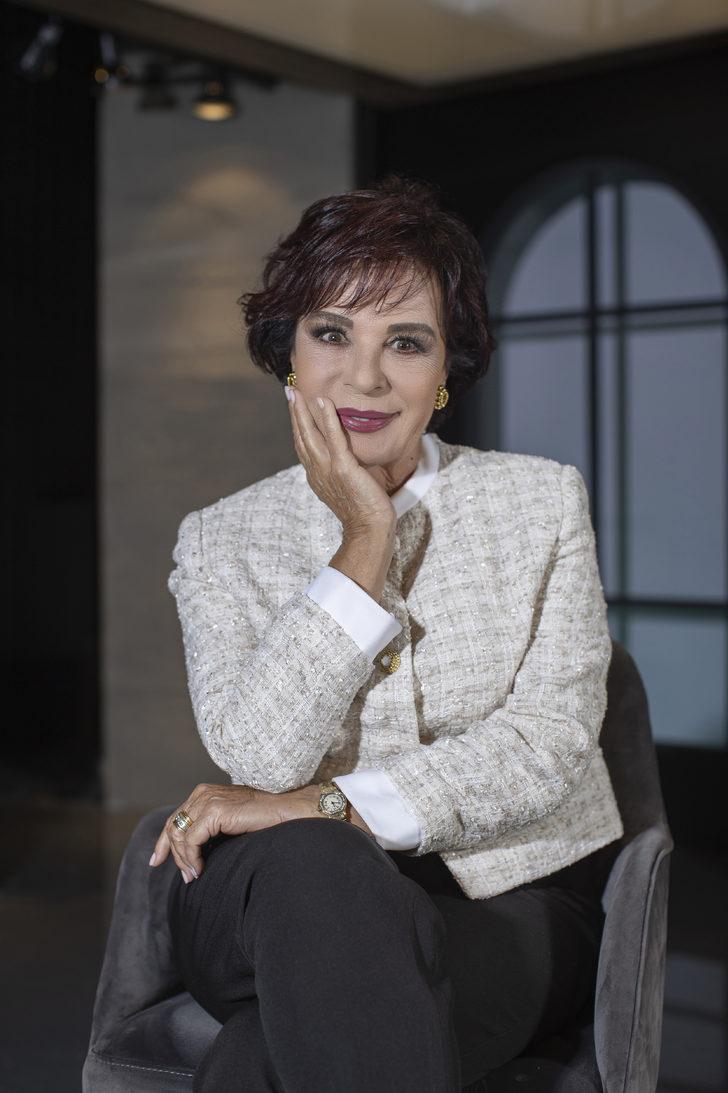 Hülya Koçyiğit, Tarık Akan ile Yeşilçam'daki sinema yolculuğunu anlattı: G4