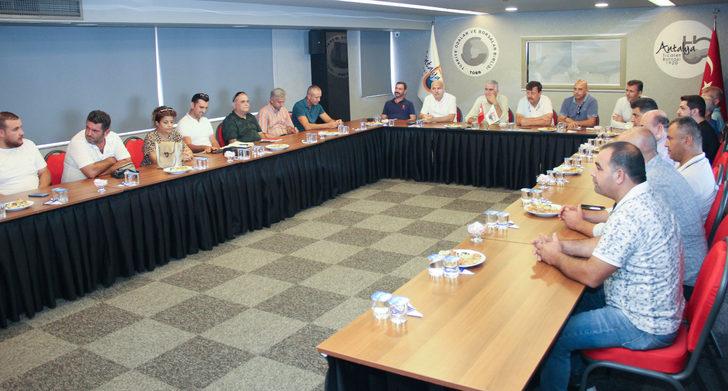 Antalya'da zeytin üreticilerine zamanında hasat yapılması uyarısında bulunuldu G1